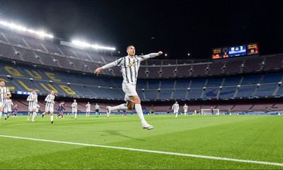 Champions League - 7ος όμιλος: Τριάρα η Γιούβε στην Βαρκελώνη και κορυφή (videos)