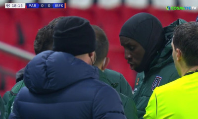 Champions League: Η στιγμή που o Ντεμπά Μπα ζήτησε εξηγήσεις από τον 4ο διαιτητή (video)