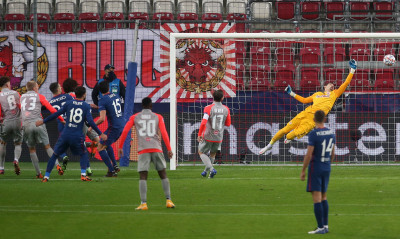 Champions League - 1ος όμιλος: Στους «16» η Ατλέτικο με Ερμόσο, Καράσκο (video)