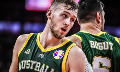 Τζοκ Λαντέιλ: Ανακοινώθηκε από την Μέλμπουρν Γιουνάιτεντ