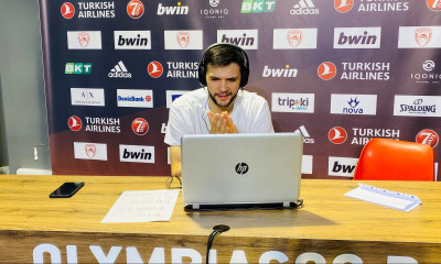 Η διαδικτυακή συνάντηση του Παπανικολάου με τους αθλητές της «One Team»