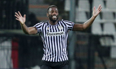 ΠΑΟΚ-Γρανάδα: Απίστευτη ευκαιρία και ατυχία με τον Βαρέλα (video)