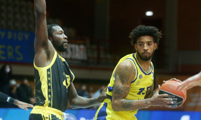 Λαύριο: Στην πρώτη 10αδα ριμπάουντερ ο Ντέιβις!