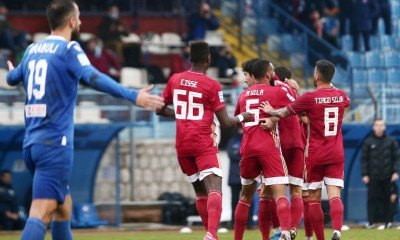 Λαμία-Ολυμπιακός: Το γκολ του Μπουχαλάκη και η «παγωμάρα» με Σεμέδο