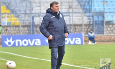 Λαμία: Παρελθόν ο Μπάμπης Τεννές