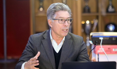 Έκπληξη! Εκεί έγινε αρχιδιαιτητής ο Περέιρα μετά την Ελλάδα (photos)