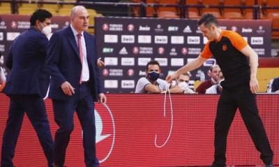 Πονσαρνάου: «Ο τραυματισμός του Πρίντεζη έπαιξε ρόλο...»