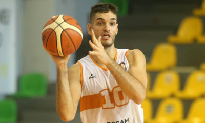 Παναθηναϊκός ΟΠΑΠ: Επίσημη η «βόμβα» με Μαντζούκα - Υπέγραψε για πέντε χρόνια