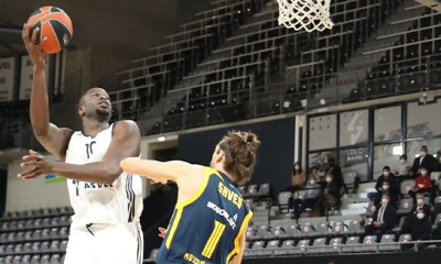 Βιλερμπάν - Χίμκι 90-84: «Τιμώρησε» τα λάθη και νίκησε (photos)