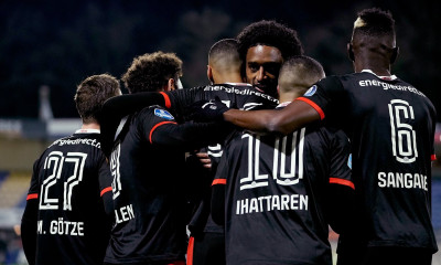 Ολυμπιακός: Άνετο διπλό η Αϊντχόφεν, έπιασε τον Άγιαξ (video+photos)