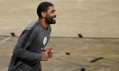 NBA: Δεν υπάρχει - Ο Ίρβινγκ βγήκε με… λιβανιστήρι στο παρκέ (video+photos)