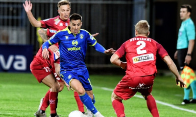 Super League: Μουνάφο, ο 100ος σκόρερ της σεζόν (video)