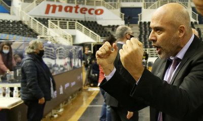 ΠΑΟΚ: Ο Λυκογιάννης συστήνει συγκέντρωση και καθαρό μυαλό