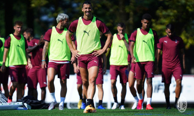 Ζλάταν: «Έχω... 25 παιδιά που με χρειάζονται»! (Photos)