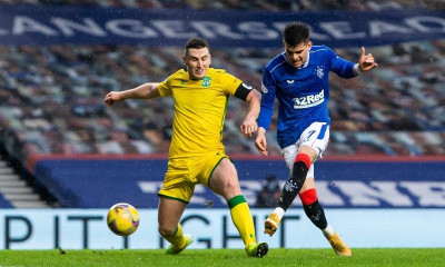 Σκωτία: Προελαύνουν οι Ρέιντζερς, δεν αγωνίστηκε ο Μπάρκας (Photos)