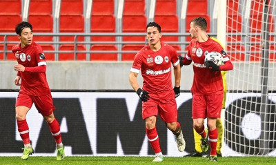 Jupiler League: Ανατροπή για την ομάδα του Λαμκέλ Ζε! (video)