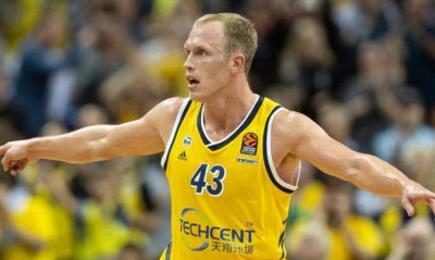 Άλμπα Βερολίνου: Σοκ με Σίκμα και Γκιφάι!