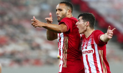 Ολυμπιακός-ΑΕΚ: Γκολ με το... καλησπέρα - Έτσι το κάρφωσε ο Ελ Αραμπί (video)