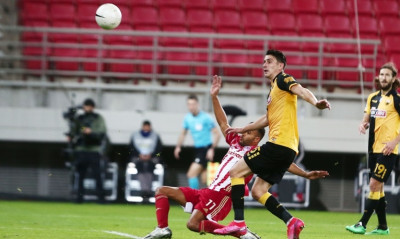 Ολυμπιακός-ΑΕΚ: Δοκάρι ο Μάνταλος, την τιμώρησε ο Ελ Αραμπί (photos+videos)