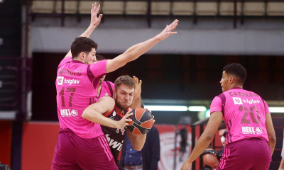 Ολυμπιακός-Μέγκα Μπάσκετ 78-75: Φιλική νίκη χωρίς Σπανούλη, Παπανικολάου και ΜακΚίσικ