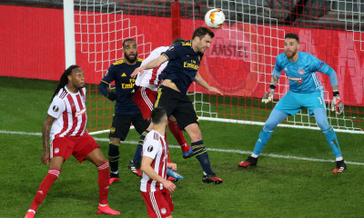 Ολυμπιακός: Η… σφήνα που «φέρνει» Παπασταθόπουλο και ο «έτοιμος» Πινακάς