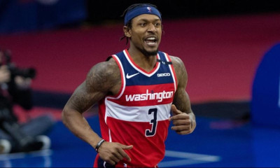 NBA: Η 60άρα του Μπράντλεϊ Μπιλ (video)