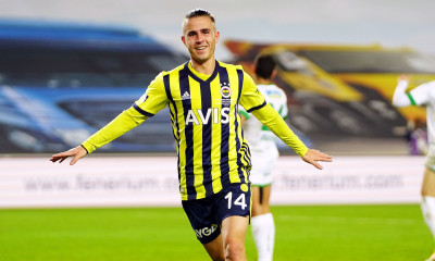 Φενέρμπαχτσε-Αλάνιασπορ 2-1: Ο ασταμάτητος Πέλκας χτύπησε ξανά και πήρε τον ελληνικό «εμφύλιο»