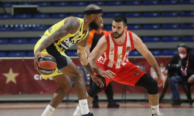 Ερυθρός Αστέρας - Φενέρμπαχτσε 71-73: Τον σκότωσε ο Μπράουν (video+photos)