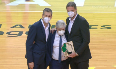 Παναθηναϊκός ΟΠΑΠ-Ζενίτ: Βράβευσαν τον Μάνο Παπαδόπουλο οι Αλβέρτης, Διαμαντίδης (video+photos)