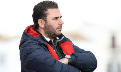 Μακρής: «Ο Ολυμπιακός Βόλου πρέπει να ανέβει κατηγορία»