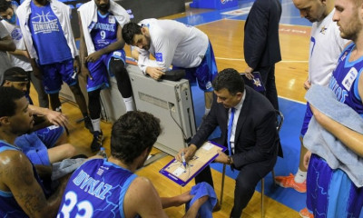 Αγγέλου: «Έχουμε την ανίατη αρρώστια του... εγώ, με πρώτο εμένα»