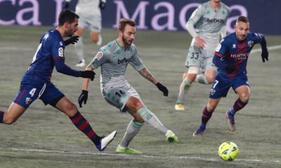 La Liga: Η Μπέτις ανάσανε και βύθισε Σιόβα και Ουέσκα (videos+photos)