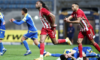 «Ξέχασε» τις φάσεις του Ολυμπιακού ο Κλάτενμπεργκ - Διαφωνίες για Παναθηναϊκό και ΠΑΟΚ (video)