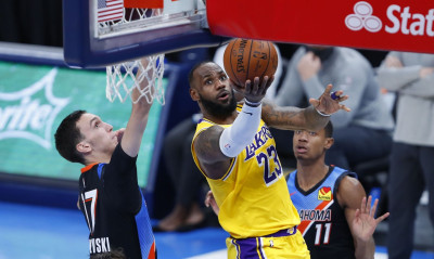 Ποκουσέφκσι: Ρεκόρ καριέρας κόντρα στους Λέικερς