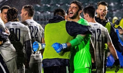 ΟΦΗ: Τσεκάρει τον γιο παλαίμαχου διεθνούς άσου! (photos)