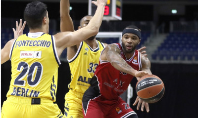 Άλμπα Βερολίνου-Αρμάνι Μιλάνο 70-84: Άλωσε το Βερολίνο η Αρμάνι (video)