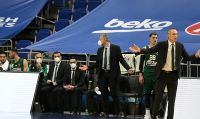 Χαραλαμπίδης: «Ιδιαίτερο ματς με τις συνθήκες που διαμορφώθηκαν»