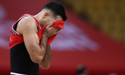 Ολυμπιακός: Η «ερυθρόλευκη» απογόητευση για την ήττα-σοκ από την Βιλερμπάν (videos+photos)