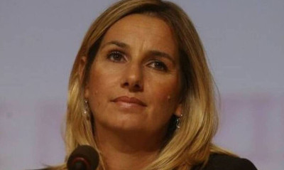 Η Σοφία Μπεκατώρου «έδειξε» τον παράγοντα που την κακοποίησε σεξουαλικά