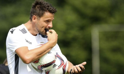 Σνάουτσνερ: «Απώλεια ο Γιαννούλης, μιλάμε με τον Ρέμπε για ενίσχυση»