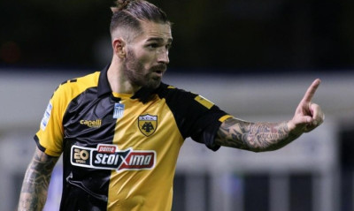 Λιβάγια: «Δεν μιλάω με άλλη ομάδα, συνάντηση με ΑΕΚ»