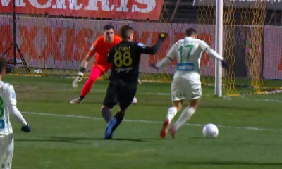 Άρης-Παναθηναϊκός: Απίθανο σλάλομ ο Εμμανουηλίδης, μεγάλη ευκαιρία ο Βέλεθ