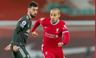 Λίβερπουλ-Μάντσεστερ Γιουνάιτεντ 0-0: «Όρθια» στο «Άνφιλντ» και παραμένει πρώτη (video+photos)