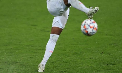 Επεισοδιακός χωρισμός για γνωστό ποδοσφαιριστή και η παρέμβαση της αστυνομίας (pics)