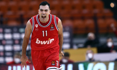 Βιλερμπάν-Ολυμπιακός: Η τρίποντη «βόμβα» λύτρωσης του Σλούκα (video)