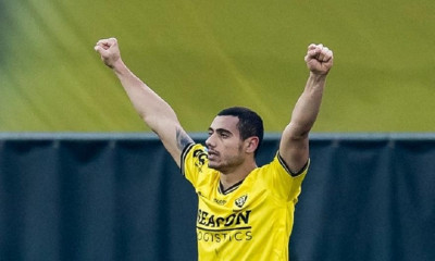 Γιακουμάκης: Στενό... μαρκάρισμα από μεγάλο σύλλογο - «Τρελαίνει» κόσμο το κοπέλι (photos)