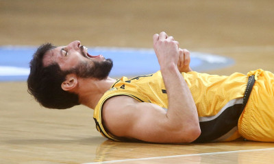 ΑΕΚ: Μεγάλη ζημιά για Γκίκα (video+photos)