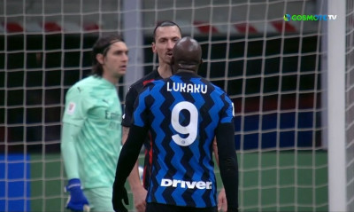 Χαμός στο Ίντερ-Μίλαν - Στα χέρια Ιμπραΐμοβιτς και Λουκάκου: «Πάμε μέσα τώρα» (video)