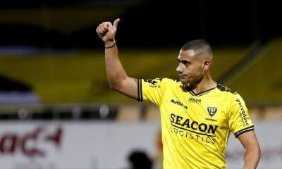 Νέο καρέ γκολ ο Γιακουμάκης με τη Φένλο - Έφτασε τα 20 γκολ στην Eredivisie