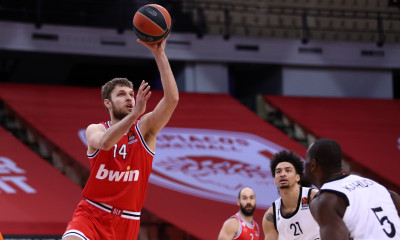 Ολυμπιακός: Ο Βεζένκοφ «τρέχει» για τον Παναθηναϊκό ΟΠΑΠ